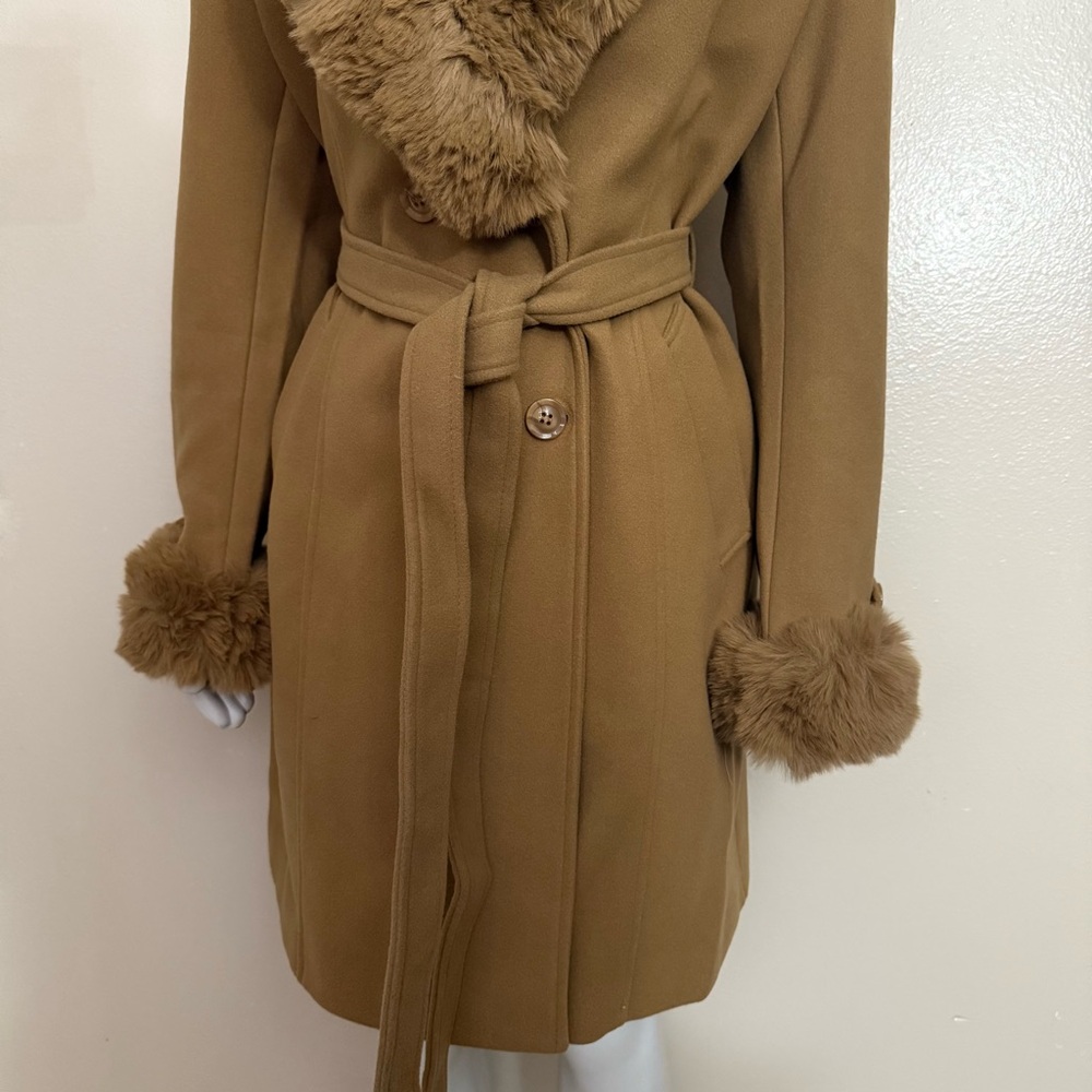 Khaki removable faux fur on collar and cuffs belted pea coat - Picture 4 of 14